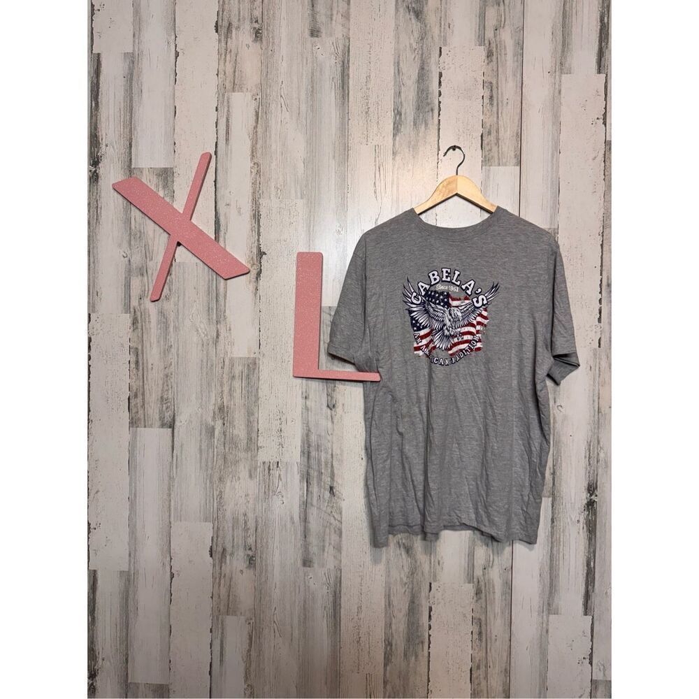 Cabela’s men’s tshirt size XL